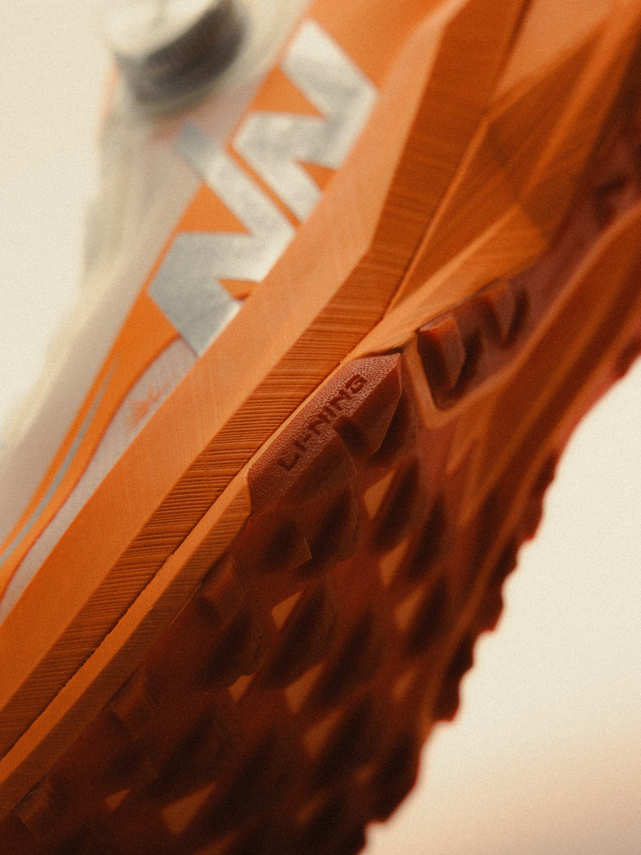 Light Tracker Duli Pro-Shoes