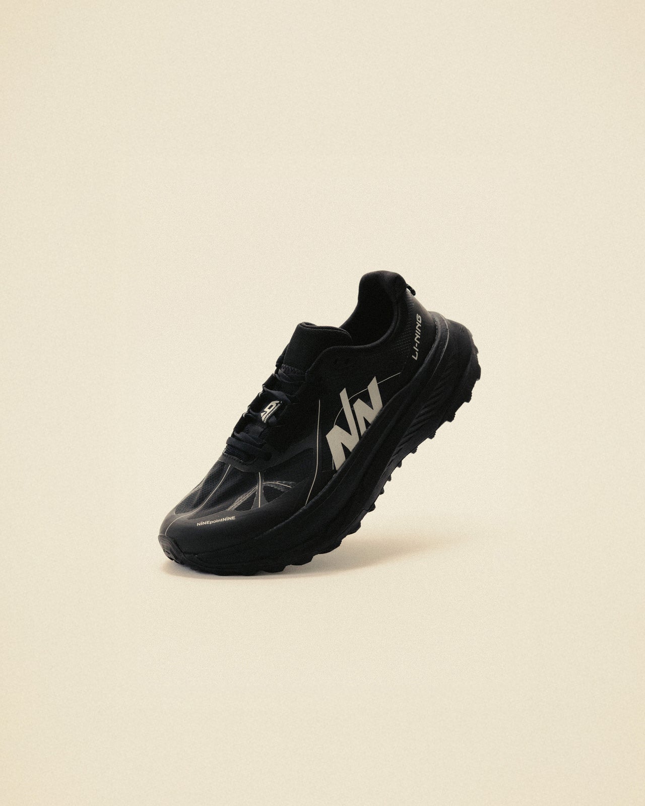 Light Tracker Duli 2- Black