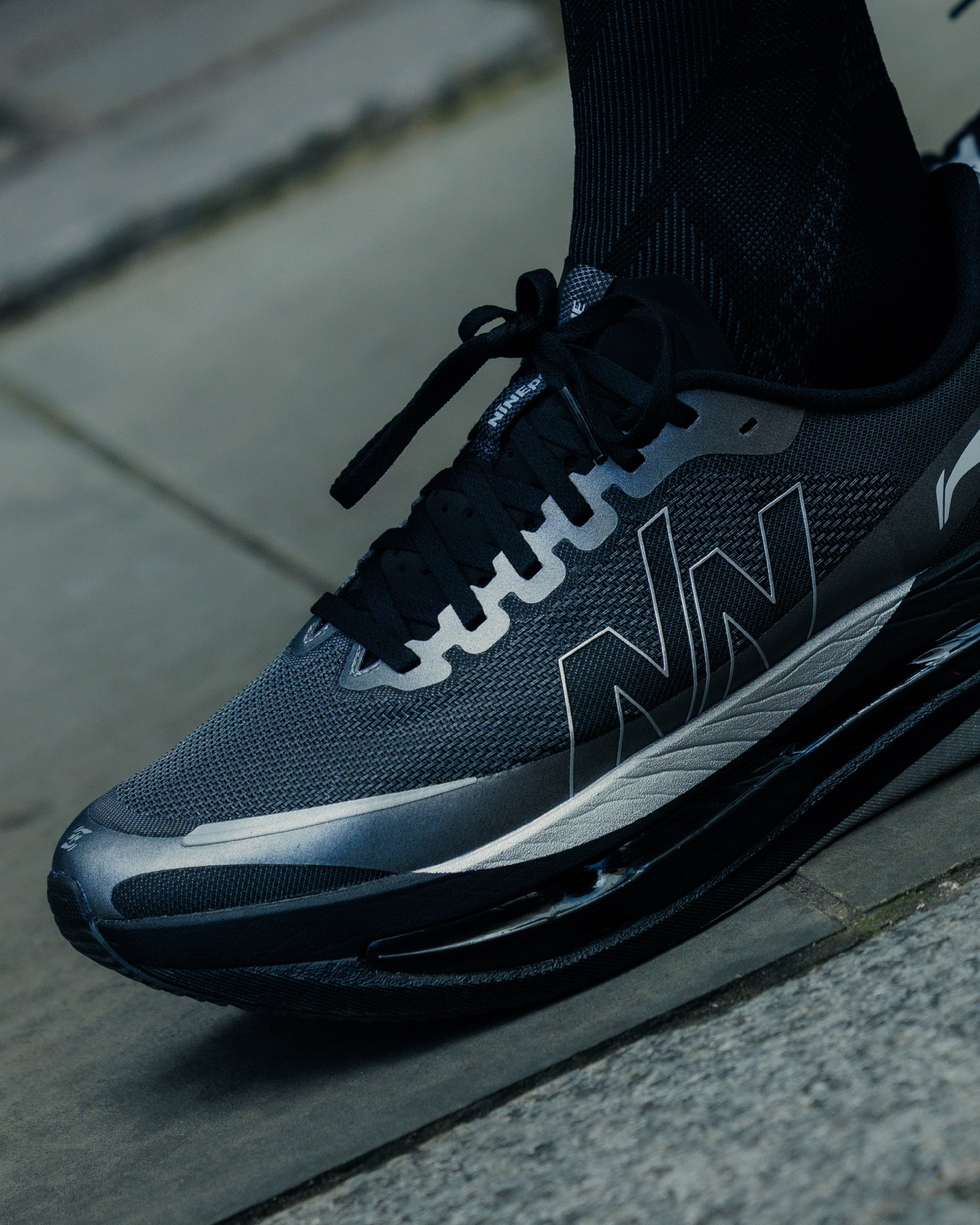 NINEPointNINE--NīNEpointNīNE | Li-Ning Red Hare 9 Ultra