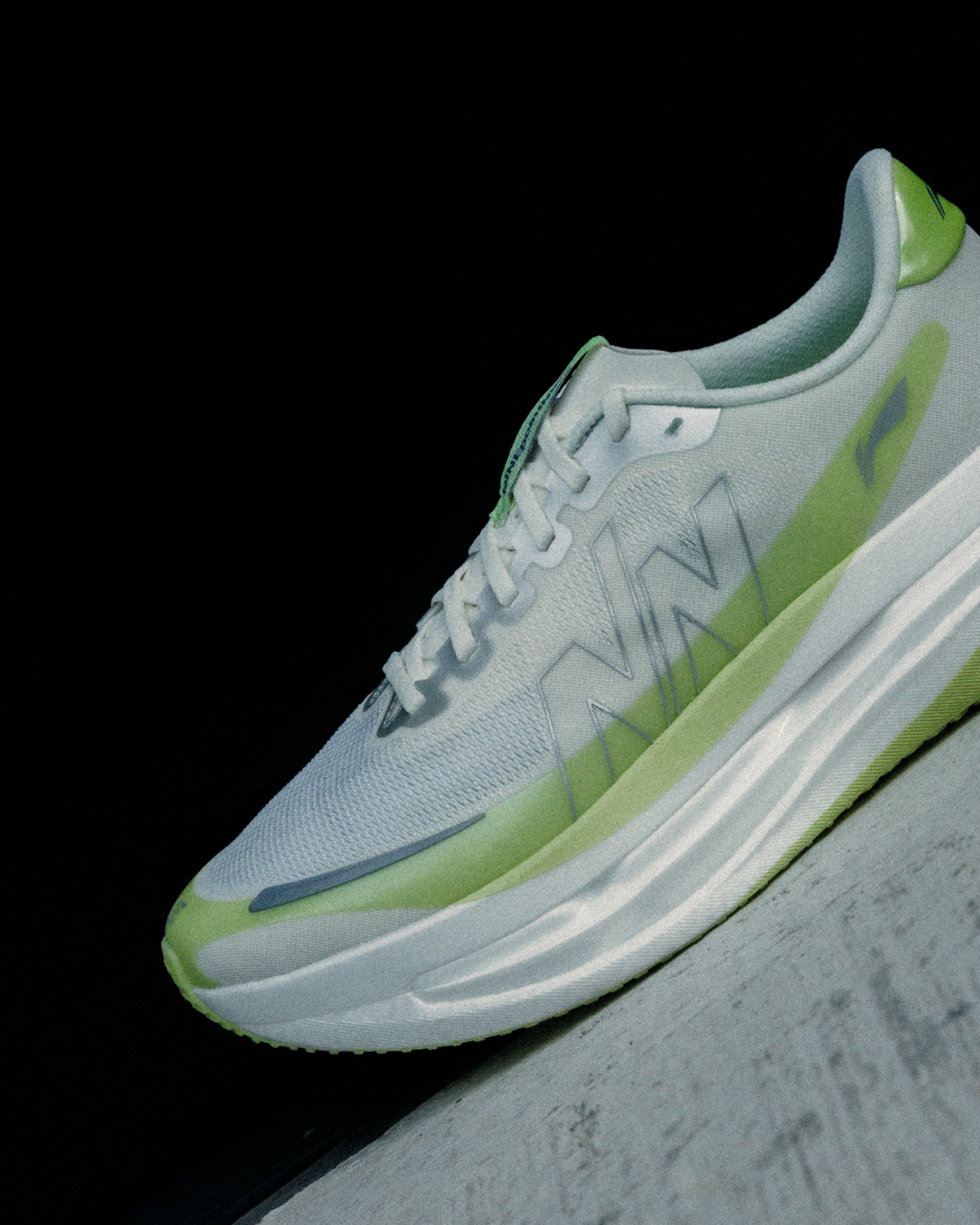 NINEPointNINE--NīNEpointNīNE | Li-Ning Red Hare 9 Ultra